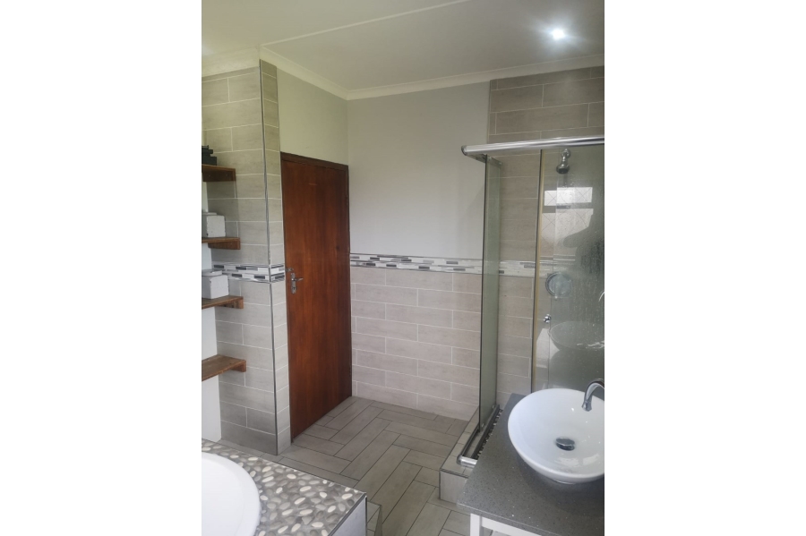 3 Bedroom Property for Sale in Dormehls Drift Western Cape